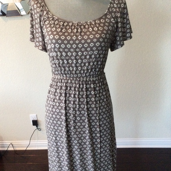 Merona Gray with Cream Light and Airy Midi Dress - Picture 3 of 8